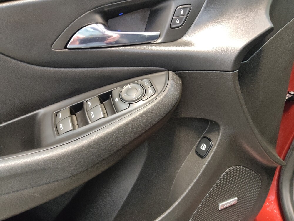 2017 Chevrolet Volt in Fairfield, OH 45014 - 18114905 27