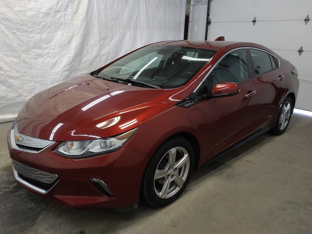 2017 Chevrolet Volt in Fairfield, OH 45014 - 18114905 2