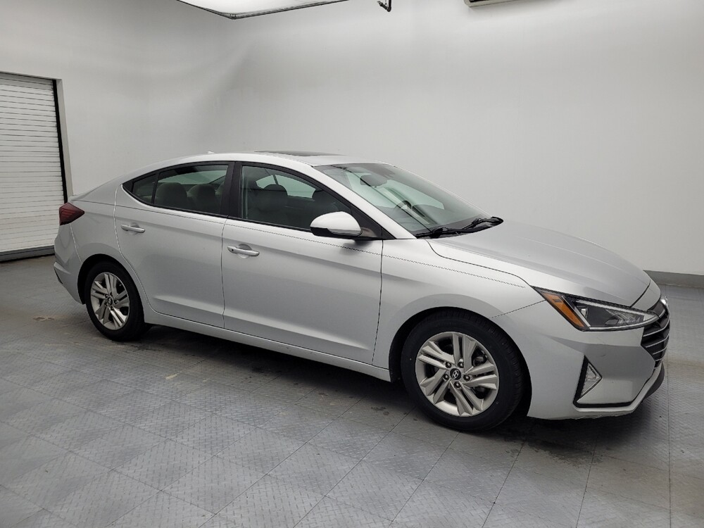 2019 Hyundai Elantra in Raleigh, NC 27604 - 18114906 11