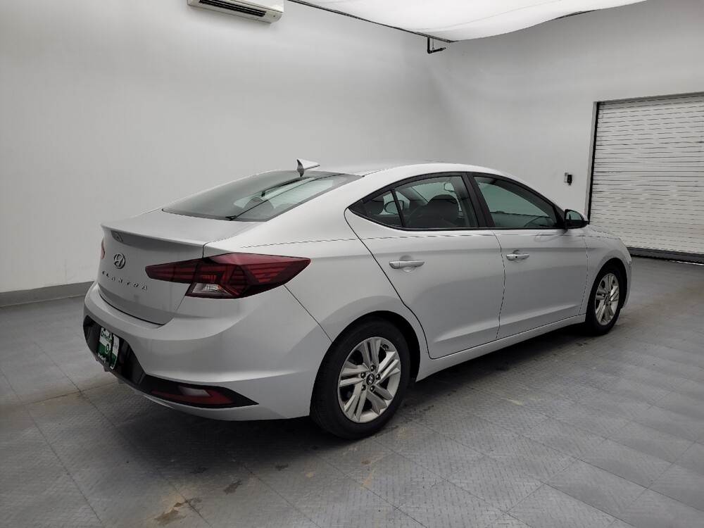 2019 Hyundai Elantra in Raleigh, NC 27604 - 18114906 9