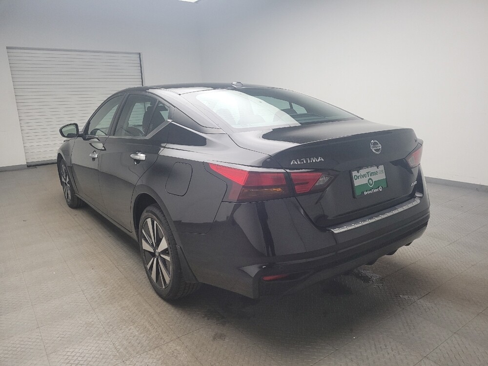 2022 Nissan Altima in Eastpointe, MI 48021 - 18114912 5
