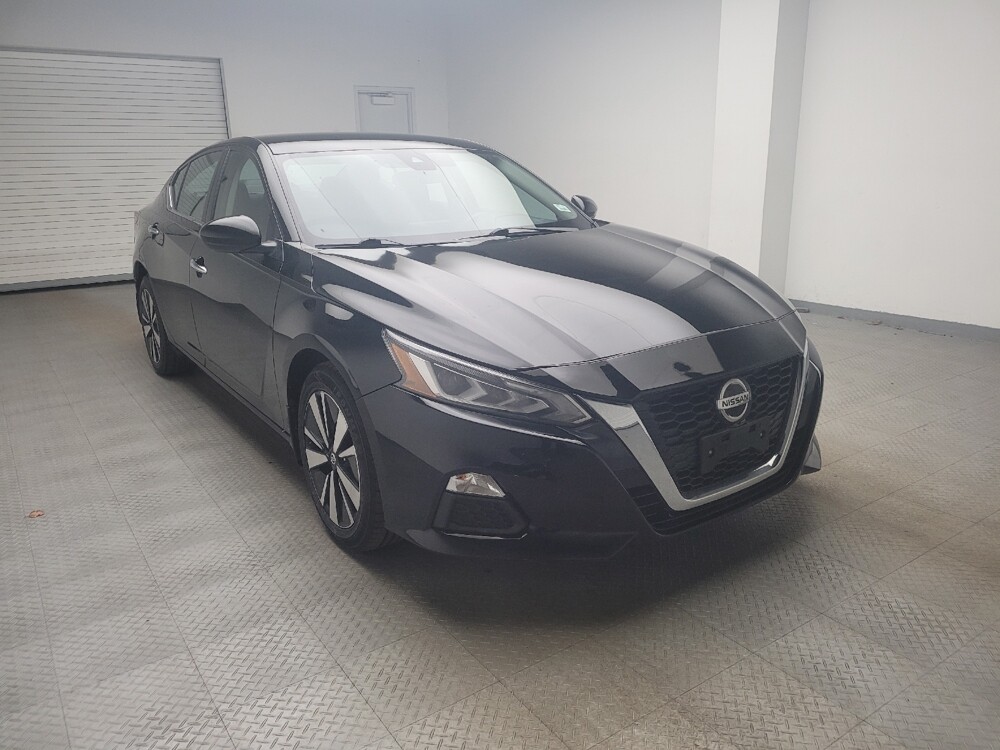 2022 Nissan Altima in Eastpointe, MI 48021 - 18114912 13