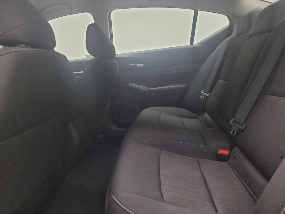 2022 Nissan Altima in Eastpointe, MI 48021 - 18114912 18