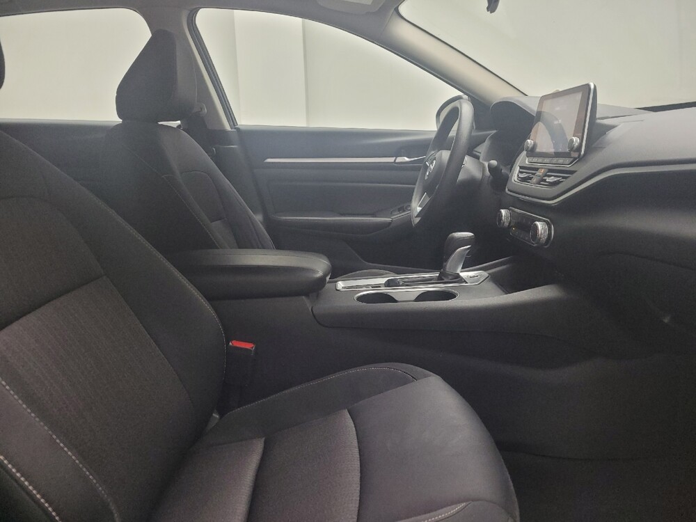 2022 Nissan Altima in Eastpointe, MI 48021 - 18114912 21