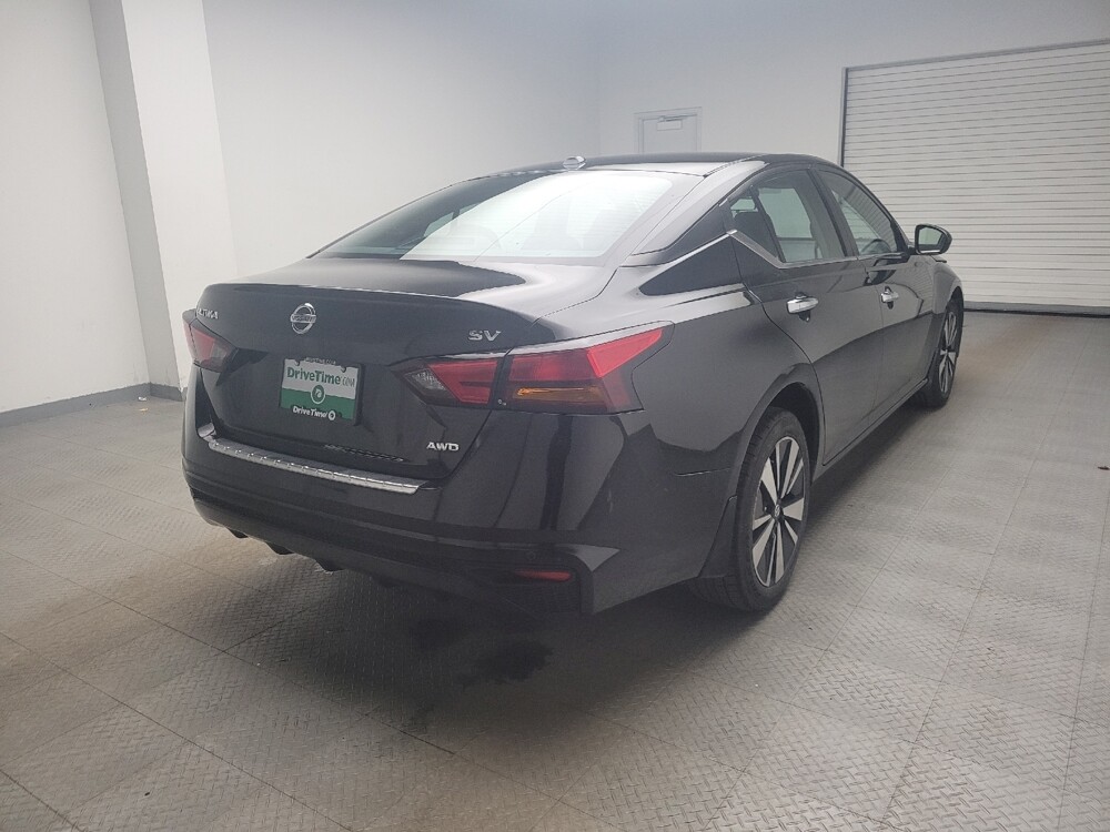 2022 Nissan Altima in Eastpointe, MI 48021 - 18114912 9