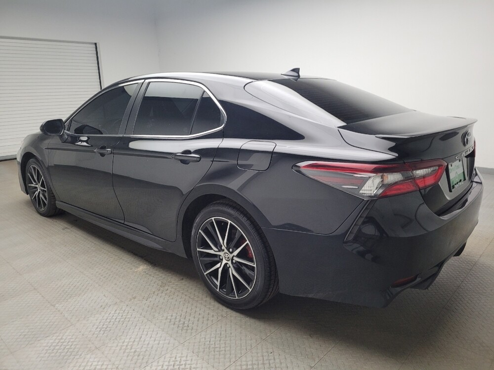 2021 Toyota Camry in Eastpointe, MI 48021 - 18114926 3
