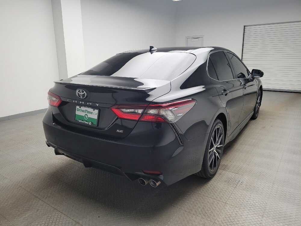 2021 Toyota Camry in Eastpointe, MI 48021 - 18114926 9