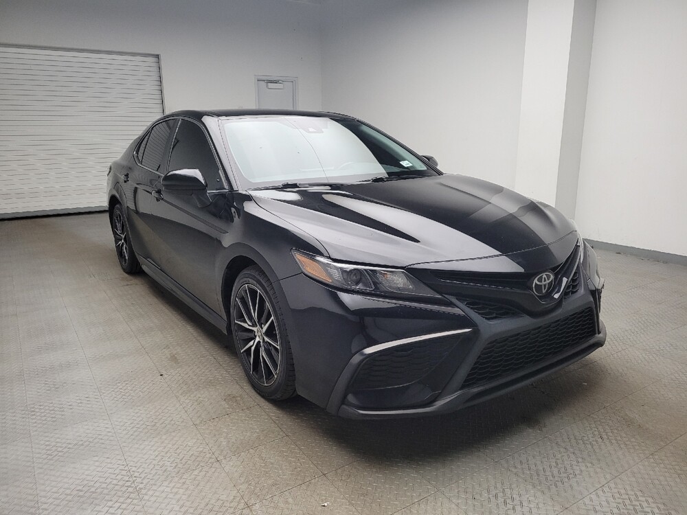 2021 Toyota Camry in Eastpointe, MI 48021 - 18114926 13