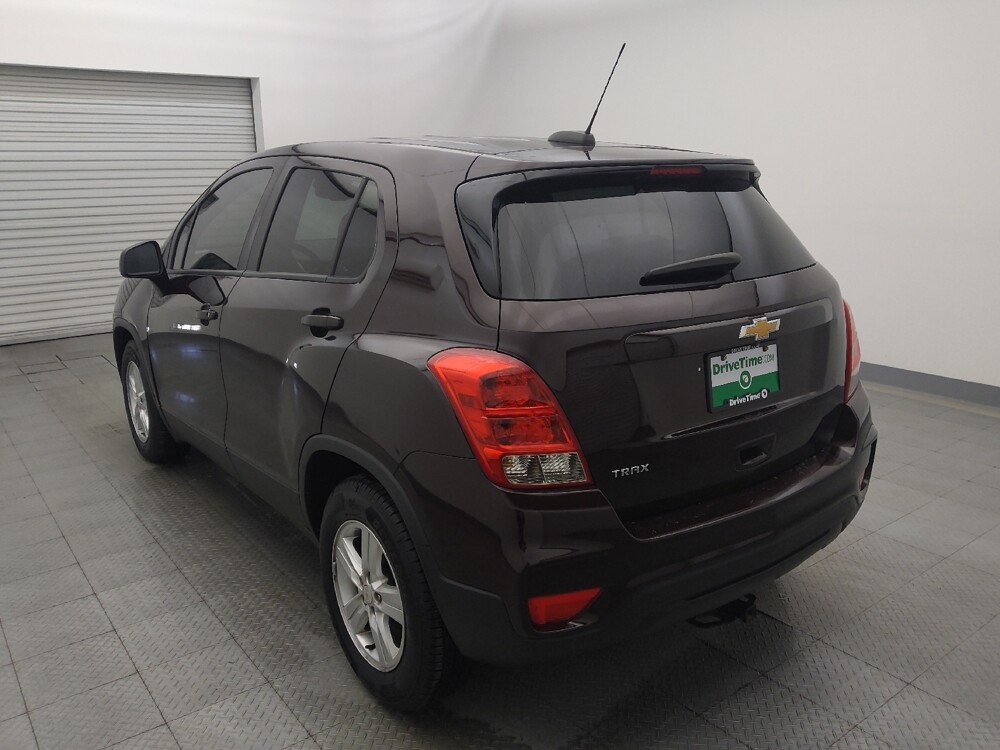 2020 Chevrolet Trax in Live Oak, TX 78233 - 18114939 5