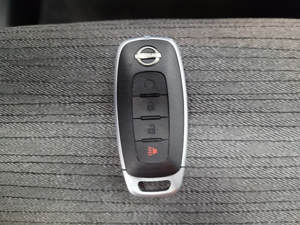 2023 Nissan Rogue in Las Vegas, NV 89102 - 18114957 32