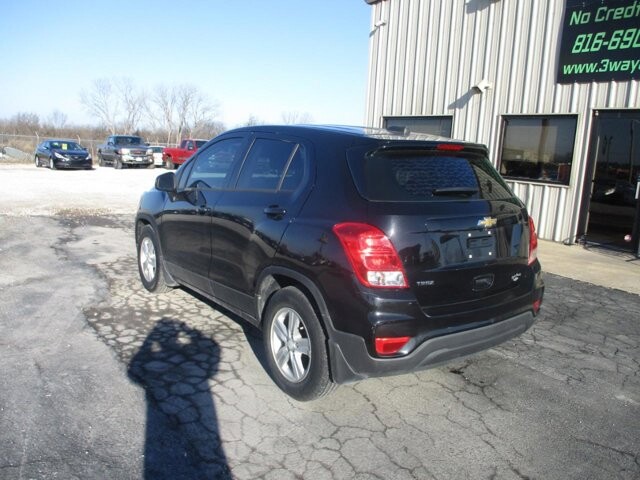2020 Chevrolet Trax in Oak Grove, MO 64075 - 18114967 7
