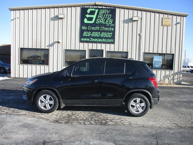 2020 Chevrolet Trax in Oak Grove, MO 64075 - 18114967 8