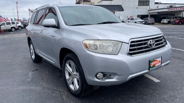 2010 Toyota Highlander in Dallas, TX 75228 - 18114983 3