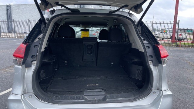 2018 Nissan Rogue in Dallas, TX 75228 - 18114986 7