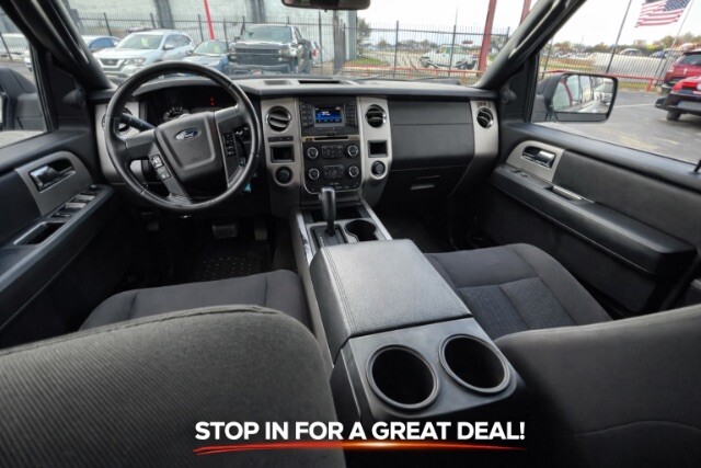 2017 Ford Expedition in Dallas, TX 75228 - 18114987 4