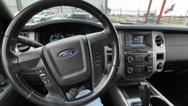 2017 Ford Expedition in Dallas, TX 75228 - 18114987 12