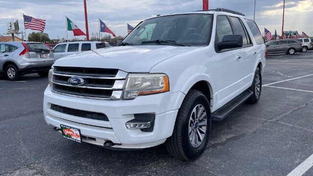 2017 Ford Expedition in Dallas, TX 75228 - 18114987