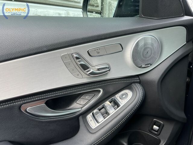 2015 Mercedes-Benz C 300 in Decatur, GA 30032 - 18114992 34