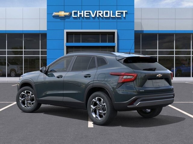 2026 Chevrolet Trax in Burlington, WI 53105 - 18115001 3