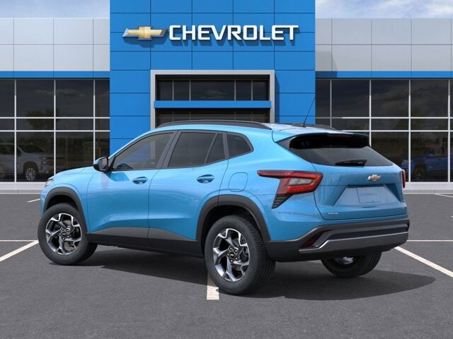2026 Chevrolet Trax in Burlington, WI 53105 - 18115003 3