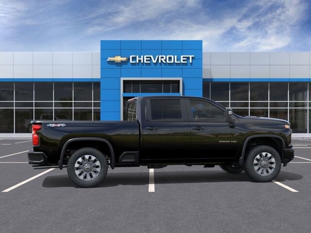 2026 Chevrolet Silverado 2500 in Burlington, WI 53105 - 18115006 5