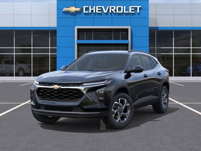 2026 Chevrolet Trax in Burlington, WI 53105 - 18115009 7