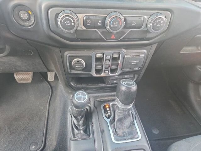 2020 Jeep Wrangler in Greenville, SC 29607 - 18115012 35