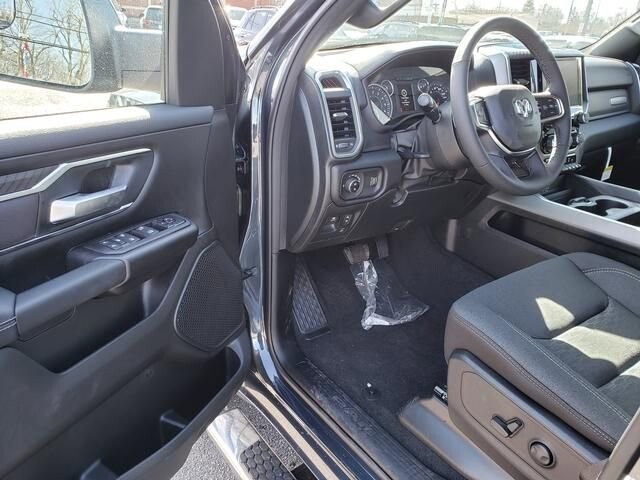 2026 RAM 1500 in Bedford, OH 44146 - 18115016 6