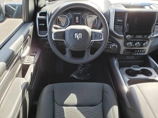 2026 RAM 1500 in Bedford, OH 44146 - 18115016 9