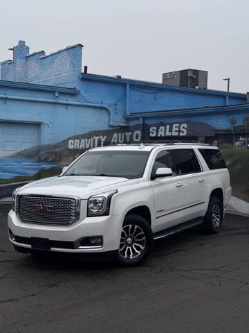 2017 GMC Yukon XL in Eastpointe, MI 48021 - 18115020 2
