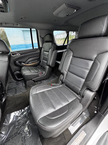 2017 GMC Yukon XL in Eastpointe, MI 48021 - 18115020 9