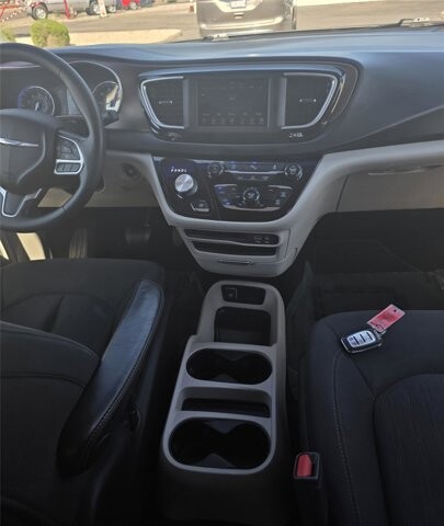 2018 Chrysler Pacifica in Mesa, AZ 85212 - 18115024 33
