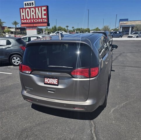 2018 Chrysler Pacifica in Mesa, AZ 85212 - 18115024 26