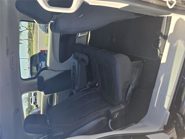 2018 Chrysler Pacifica in Mesa, AZ 85212 - 18115024 10