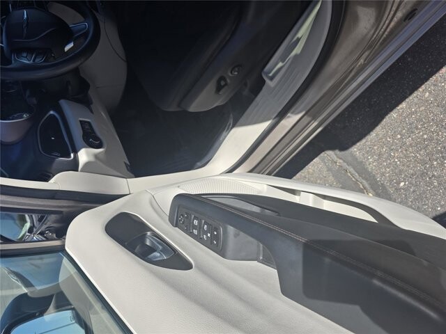 2018 Chrysler Pacifica in Mesa, AZ 85212 - 18115024 35