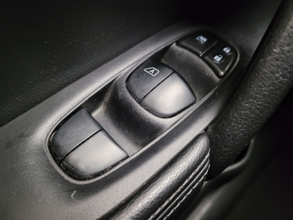 2015 Nissan Rogue in Riverside, CA 92504 - 18115027 27