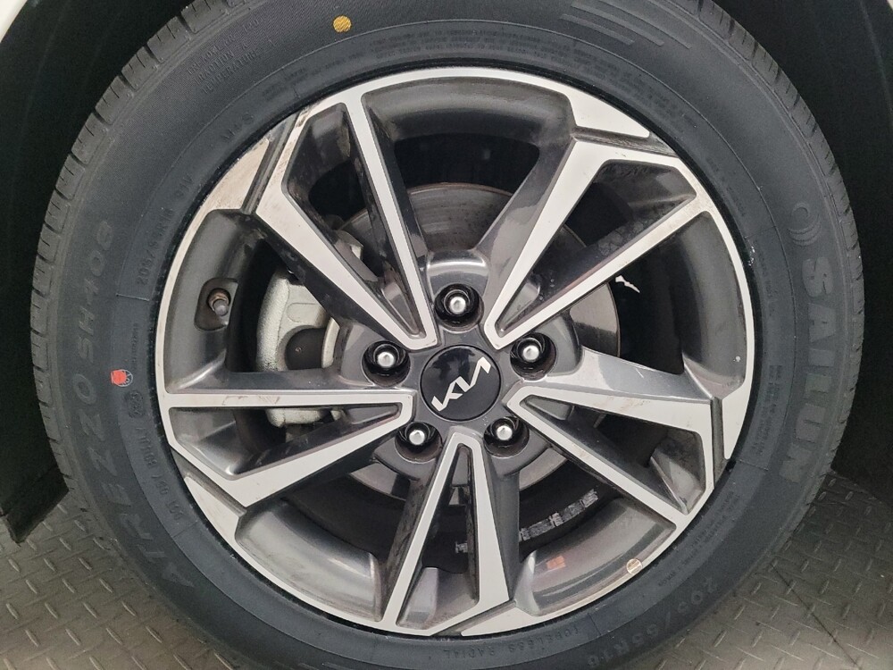 2023 Kia Forte in Sacramento, CA 95821 - 18115028 31