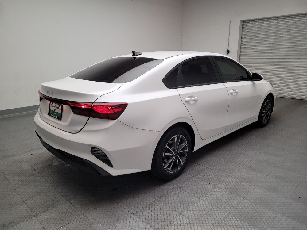 2023 Kia Forte in Sacramento, CA 95821 - 18115028 9