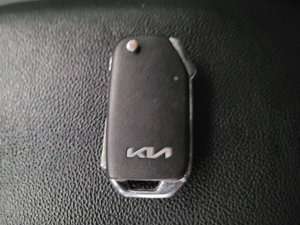 2023 Kia Forte in Sacramento, CA 95821 - 18115028 32