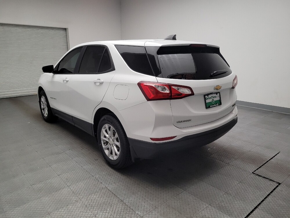 2020 Chevrolet Equinox in Riverside, CA 92504 - 18115030 5