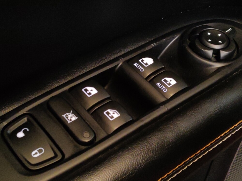 2019 Jeep Compass in Gainesville, FL 32609 - 18115033 27