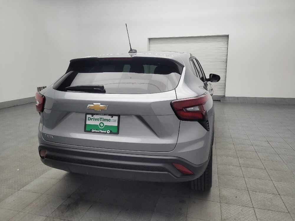 2024 Chevrolet Trax in Marietta, GA 30062 - 18115037 7