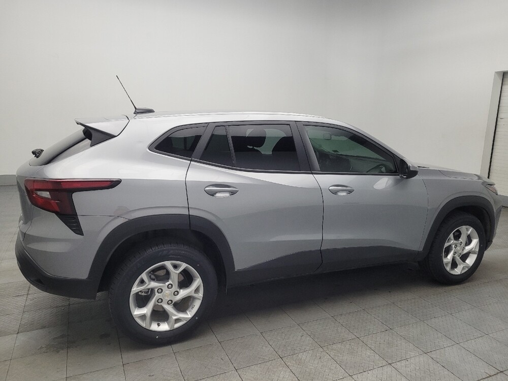 2024 Chevrolet Trax in Marietta, GA 30062 - 18115037 10