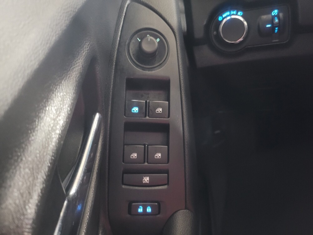 2016 Chevrolet Trax in Knoxville, TN 37923 - 18115041 27