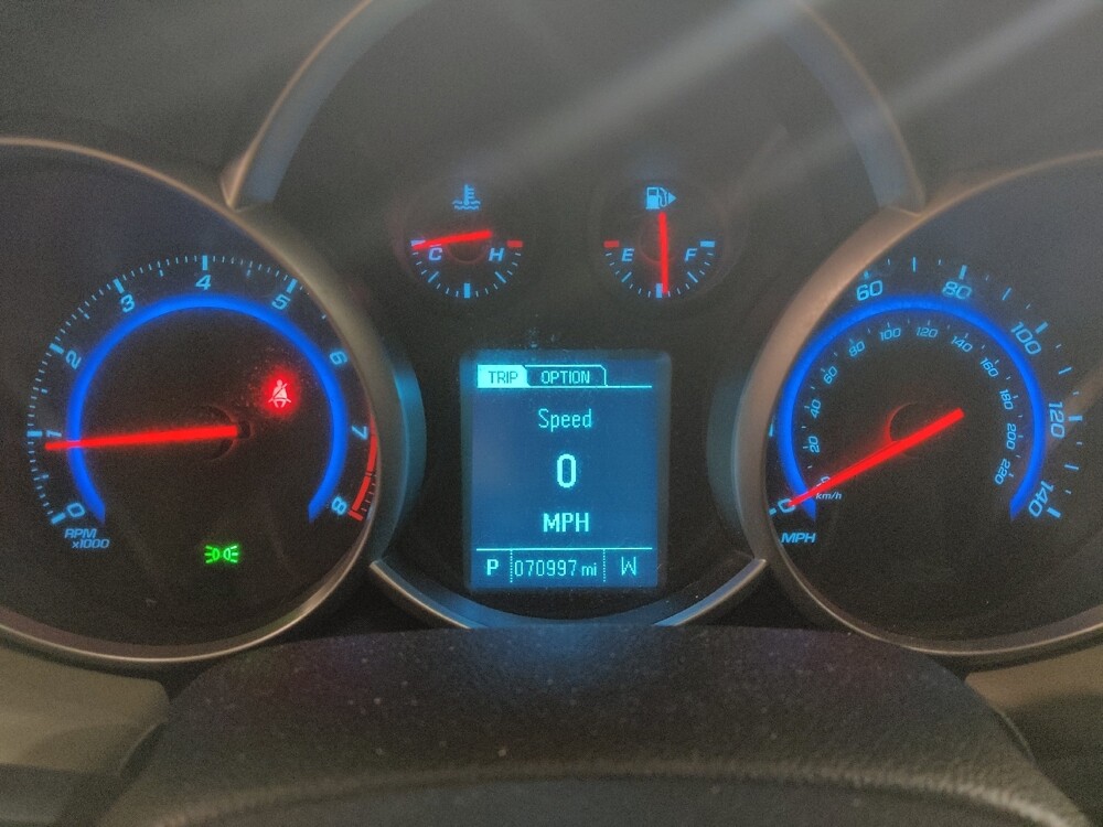 2016 Chevrolet Cruze in El Paso, TX 79907 - 18115045 23