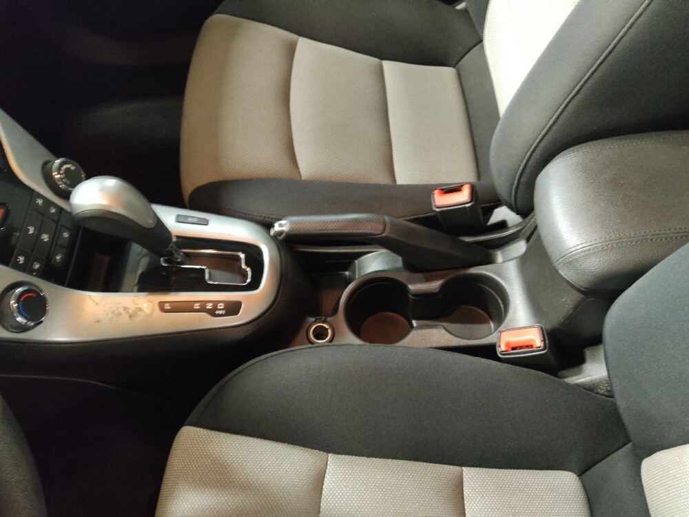 2016 Chevrolet Cruze in El Paso, TX 79907 - 18115045 26