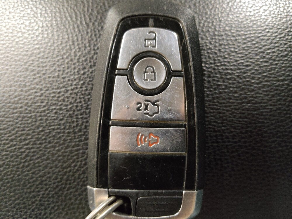 2018 Ford Fusion in Arlington, TX 76011 - 18115054 32