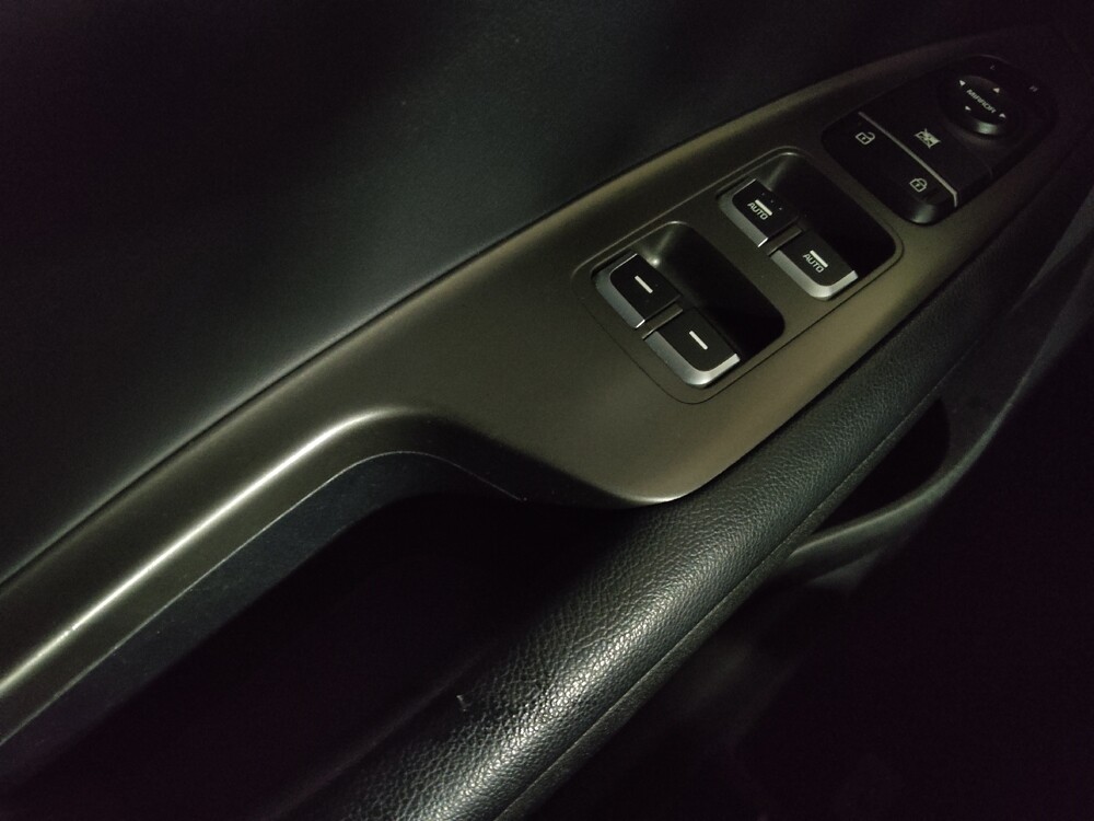 2019 Kia Optima in Marietta, GA 30062 - 18115062 27