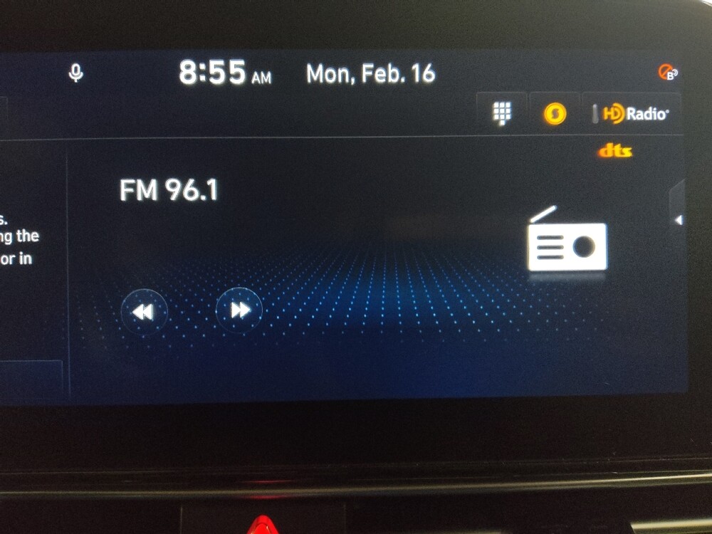 2024 Hyundai Elantra in Conyers, GA 30094 - 18115063 25