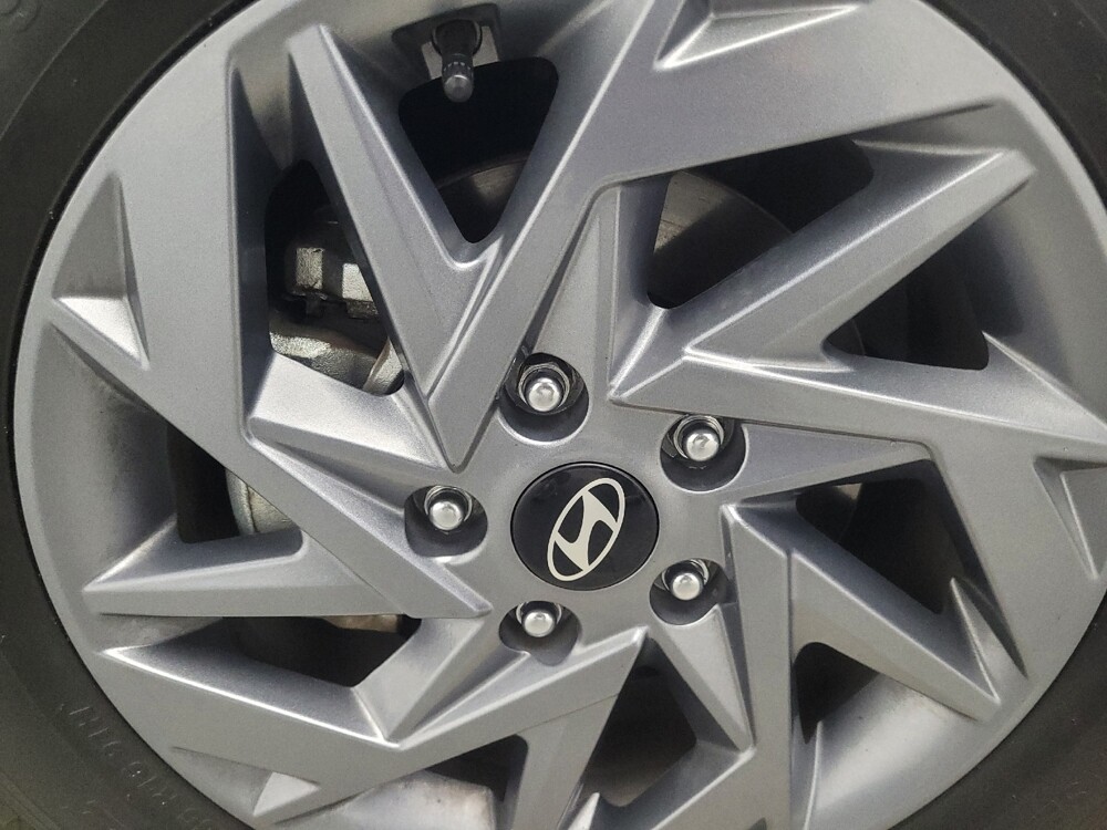 2024 Hyundai Elantra in Conyers, GA 30094 - 18115063 31